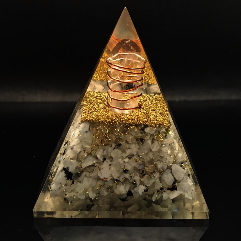 Piramida orgonica cu cristale Moonstone Rainbow pentru regasirea echilibrului, a starii de calm si relaxare
